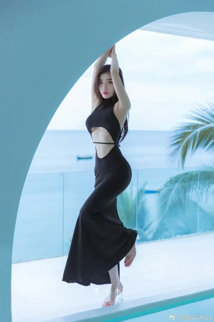 数据安全警示图